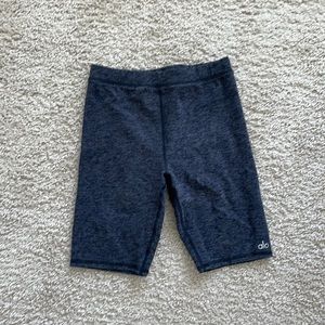 Alo yoga biker shorts